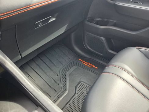 Used 2025 Honda Pilot TrailSport image 35