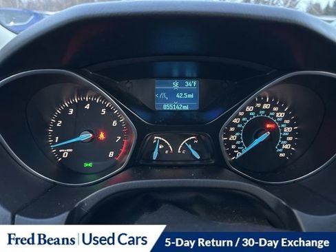 Used 2012 Ford Focus SE w/ SE Winter Pkg image 17