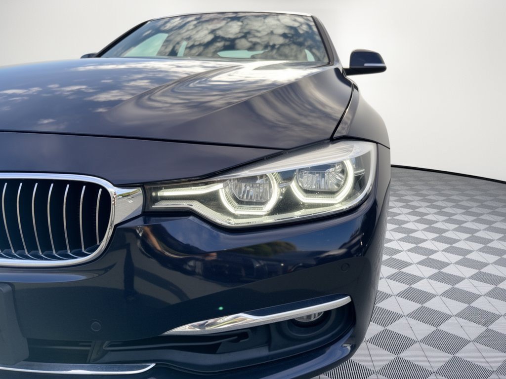 Used 2016 BMW 328i xDrive Sedan AWD/4WD image 12