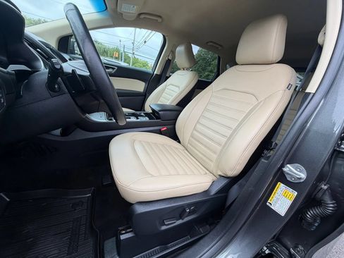 Used 2020 Ford Edge SEL w/ Convenience Package AWD/4WD image 13