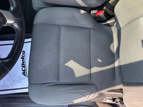 Used 2017 Chevrolet Silverado 1500 LT w/ All Star Edition AWD/4WD image 21
