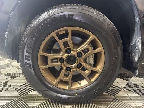 Used 2020 Toyota Land Cruiser Heritage Edition image 10