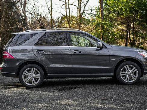 Used 2012 Mercedes-Benz ML 350 4MATIC image 9