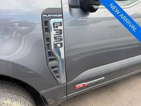 Used 2024 Ford F350 Platinum w/ FX4 Off-Road Package AWD/4WD image 8