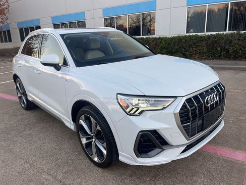 Used 2020 Audi Q3 2.0T Premium Plus w/ Premium Plus Package image 2