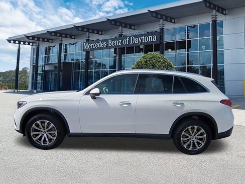 Used 2026 Mercedes-Benz GLC 300 image 7