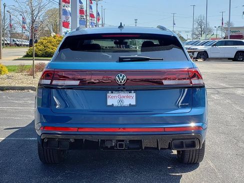 New 2026 Volkswagen Atlas Cross Sport SEL R-Line AWD/4WD image 4