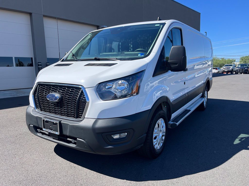 Used 2025 Ford Transit 250 Low Roof w/ Exterior Upgrade Package RWD image 3