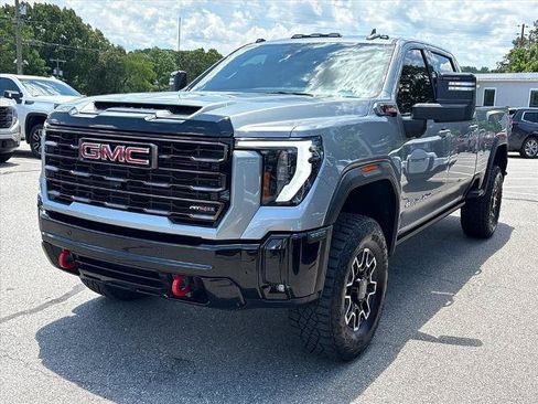 Certified 2025 GMC Sierra 2500 AT4X AWD/4WD image 4