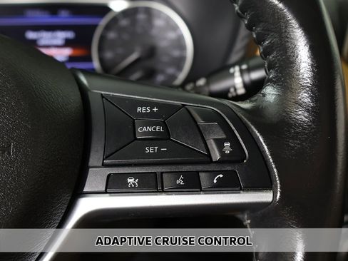 Used 2021 Nissan Sentra SV w/ SV Premium Package image 4