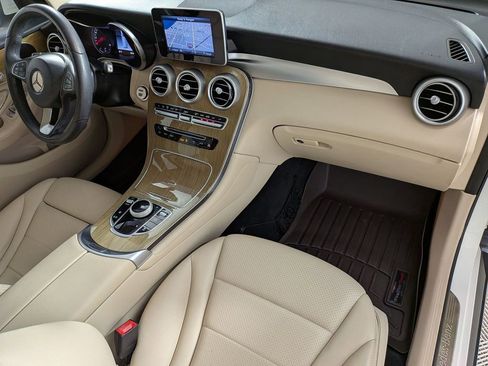 Used 2018 Mercedes-Benz GLC 300 image 29