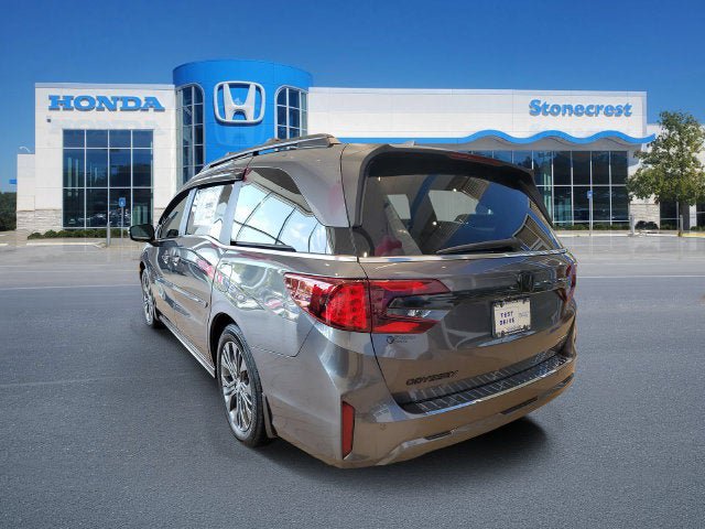 New 2027 Honda Odyssey Touring image 4