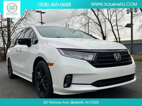Used 2023 Honda Odyssey Sport image 5