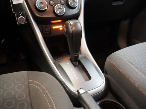 Used 2021 Chevrolet Trax LS image 21