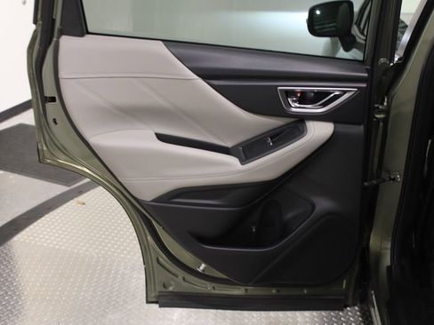 Used 2021 Subaru Forester Limited AWD/4WD image 43