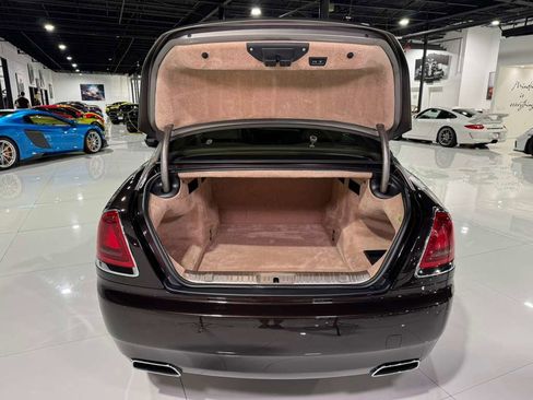 Used 2014 Rolls-Royce Wraith image 34