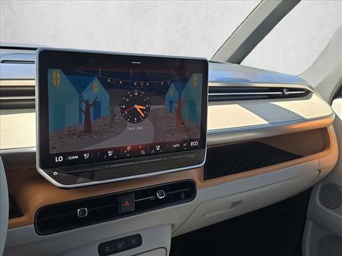 New 2025 Volkswagen ID. Buzz 1st Edition image 12