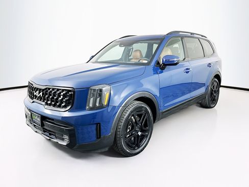 Used 2024 Kia Telluride SX Prestige X-Line image 3