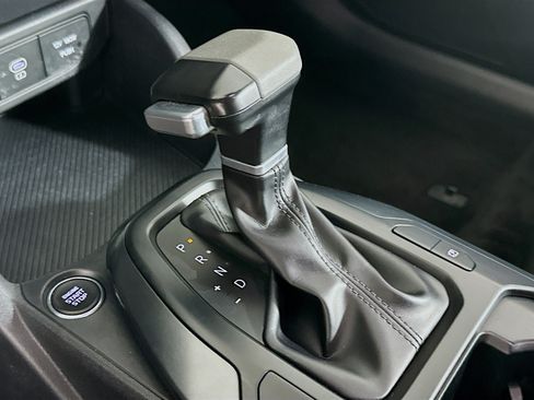 Used 2025 Kia K4 FWD image 25