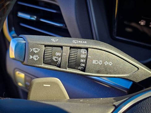 New 2026 GMC Terrain AT4 w/ Convenience Package III image 21