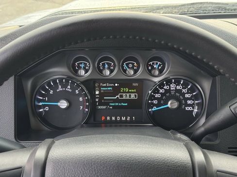 Used 2015 Ford F250 Lariat w/ Chrome Package image 27