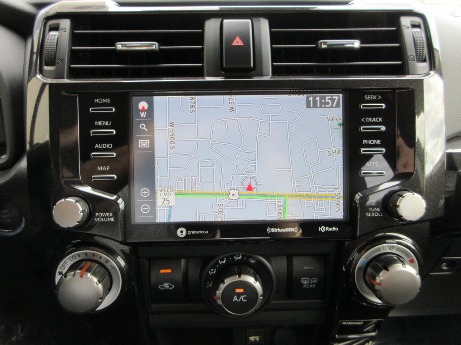 Used 2023 Toyota 4Runner TRD Off-Road Premium w/ Off Road Premium Plus Package AWD/4WD image 40