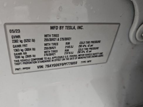 Used 2023 Tesla Model Y Long Range AWD/4WD image 14