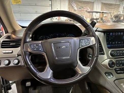Certified 2018 GMC Yukon Denali w/ Open Road Package image 14