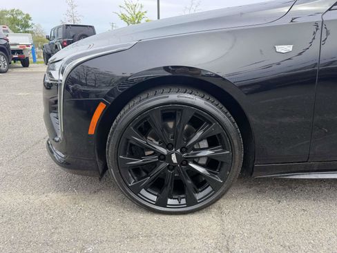 Certified 2023 Cadillac CT4 Sport w/ Super Cruise 2 Package AWD/4WD image 7