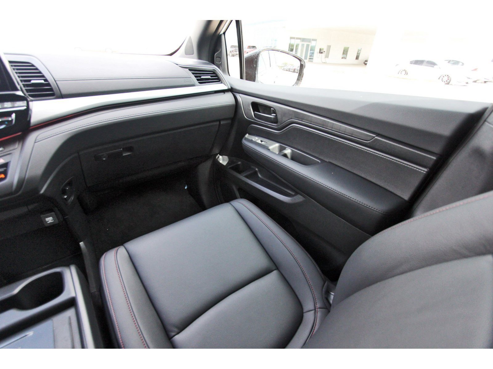 New 2027 Honda Odyssey Sport-L image 10