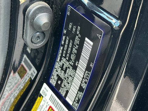 Certified 2023 Toyota Sienna LE image 30