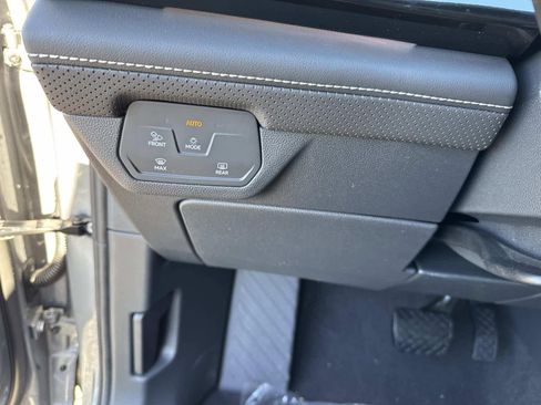 New 2026 Volkswagen Atlas SEL AWD/4WD image 35