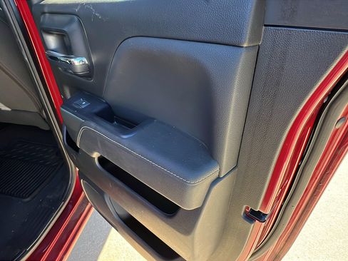 Used 2019 Chevrolet Silverado 1500 LT w/ Texas Edition image 21