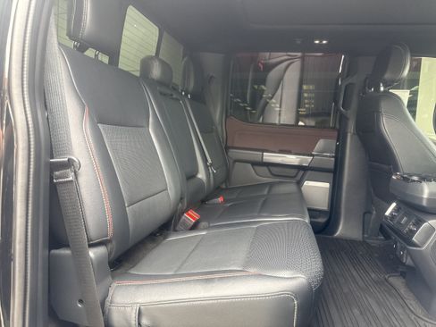 Used 2021 Ford F150 Lariat AWD/4WD image 17