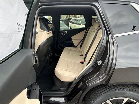 New 2026 BMW X3 xDrive30 w/ Premium Package image 5