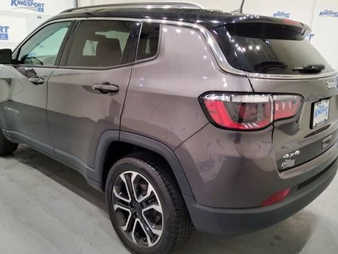 Used 2022 Jeep Compass Limited AWD/4WD image 4