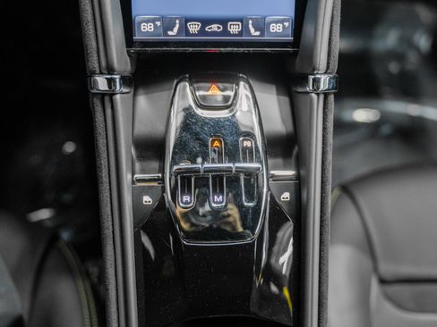 Used 2024 Ferrari Roma image 28