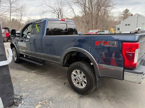 Used 2017 Ford F250 Lariat w/ Chrome Package AWD/4WD image 4
