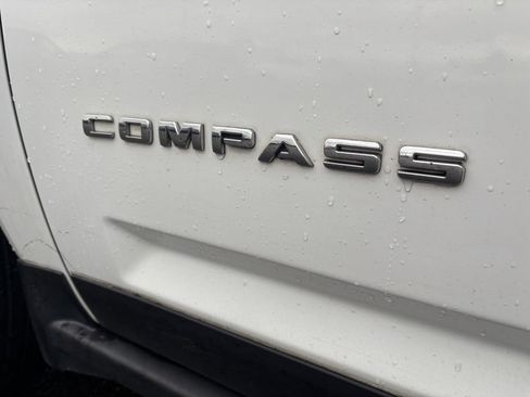 Used 2014 Jeep Compass Sport AWD/4WD image 12
