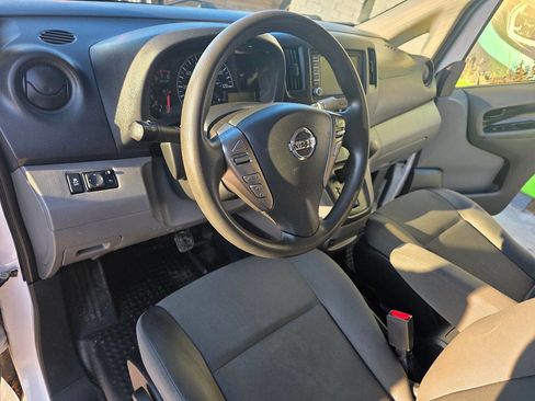 Used 2020 Nissan NV200 SV w/ Back Door Glass Package image 23