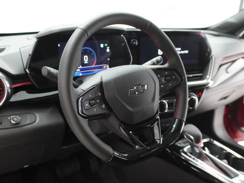 New 2026 Chevrolet Trax RS FWD image 17