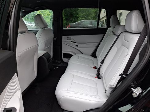 New 2026 Jeep Cherokee Limited AWD/4WD image 6