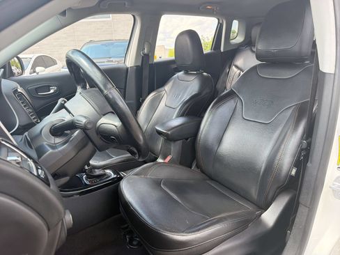 Used 2020 Jeep Compass Limited FWD image 17