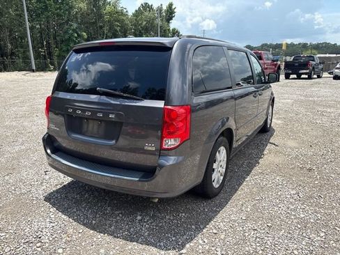 Used 2017 Dodge Grand Caravan GT FWD image 7