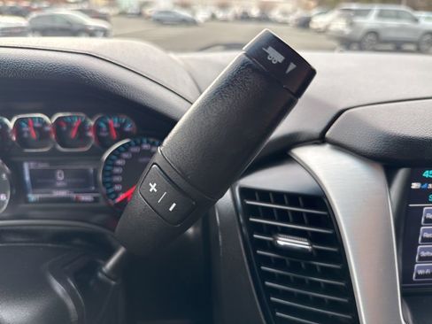 Used 2020 GMC Yukon XL SLT image 28