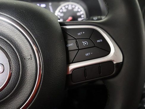 Used 2020 Jeep Renegade Latitude image 35