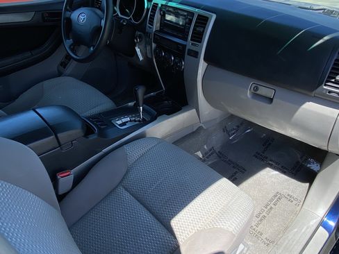 Used 2007 Toyota 4Runner SR5 image 10