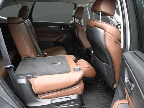 Used 2023 Acura MDX SH-AWD w/ Advance Package image 23