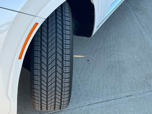 Used 2021 Hyundai Palisade Calligraphy image 9