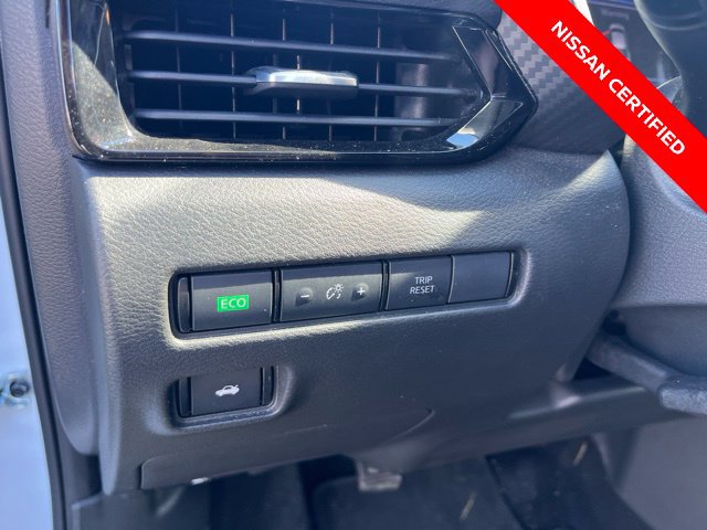 Certified 2025 Nissan Sentra SV w/ All-Weather Package FWD image 15